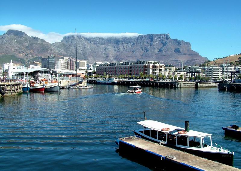 Cape Town and Table Mountains